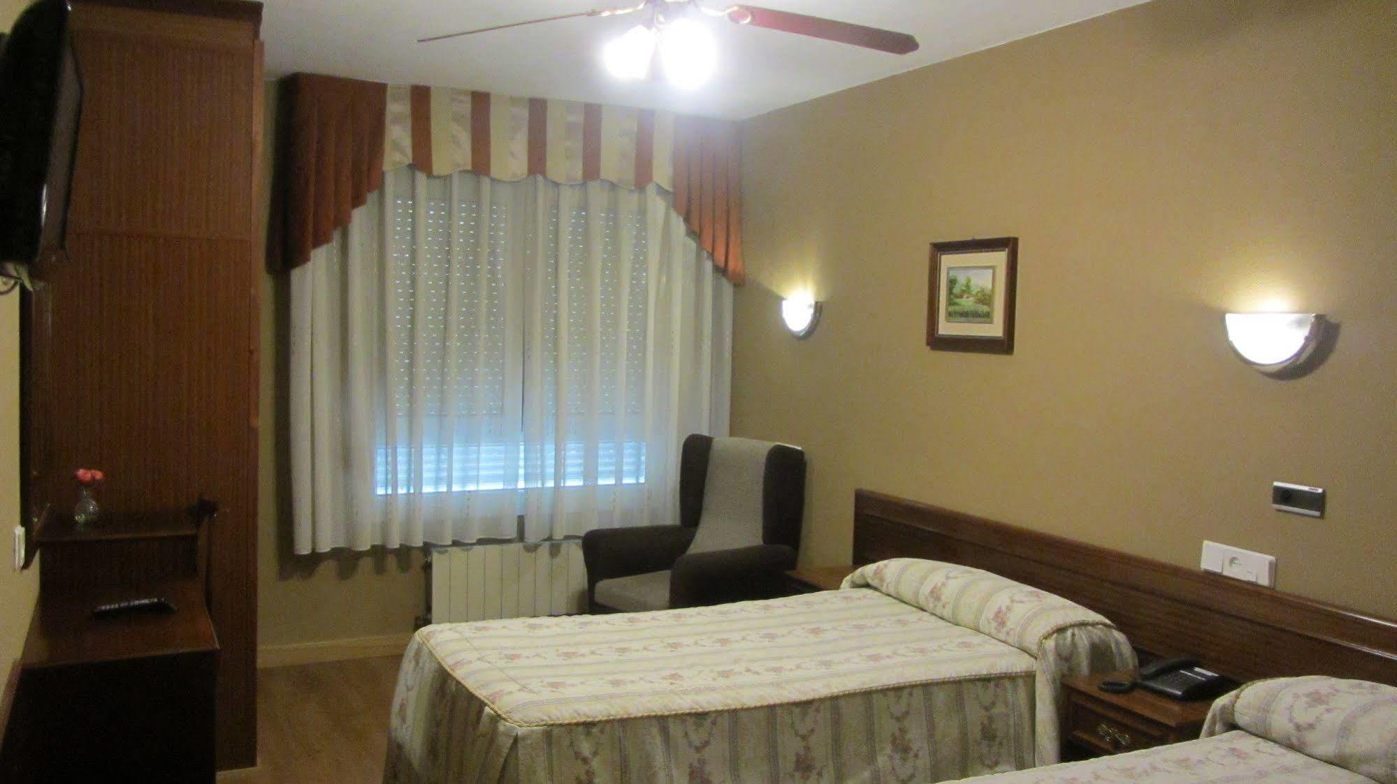 Hotel Bahia Gijón Zewnętrze zdjęcie