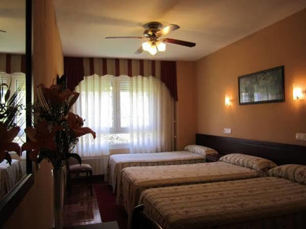 Hotel Bahia Gijón Zewnętrze zdjęcie